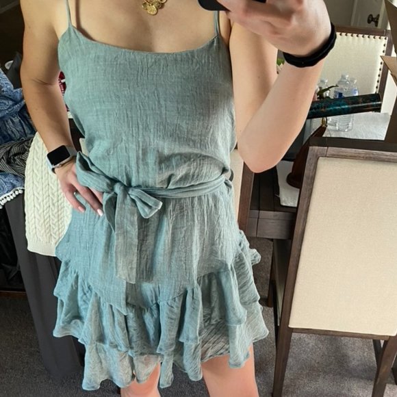 Princess Polly Ruffle Dress - Picture 4 of 7